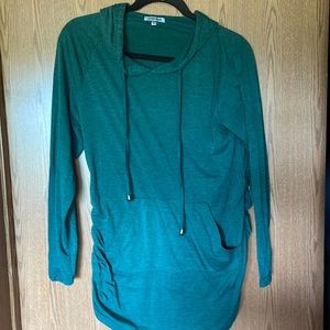 Hooded maternity top